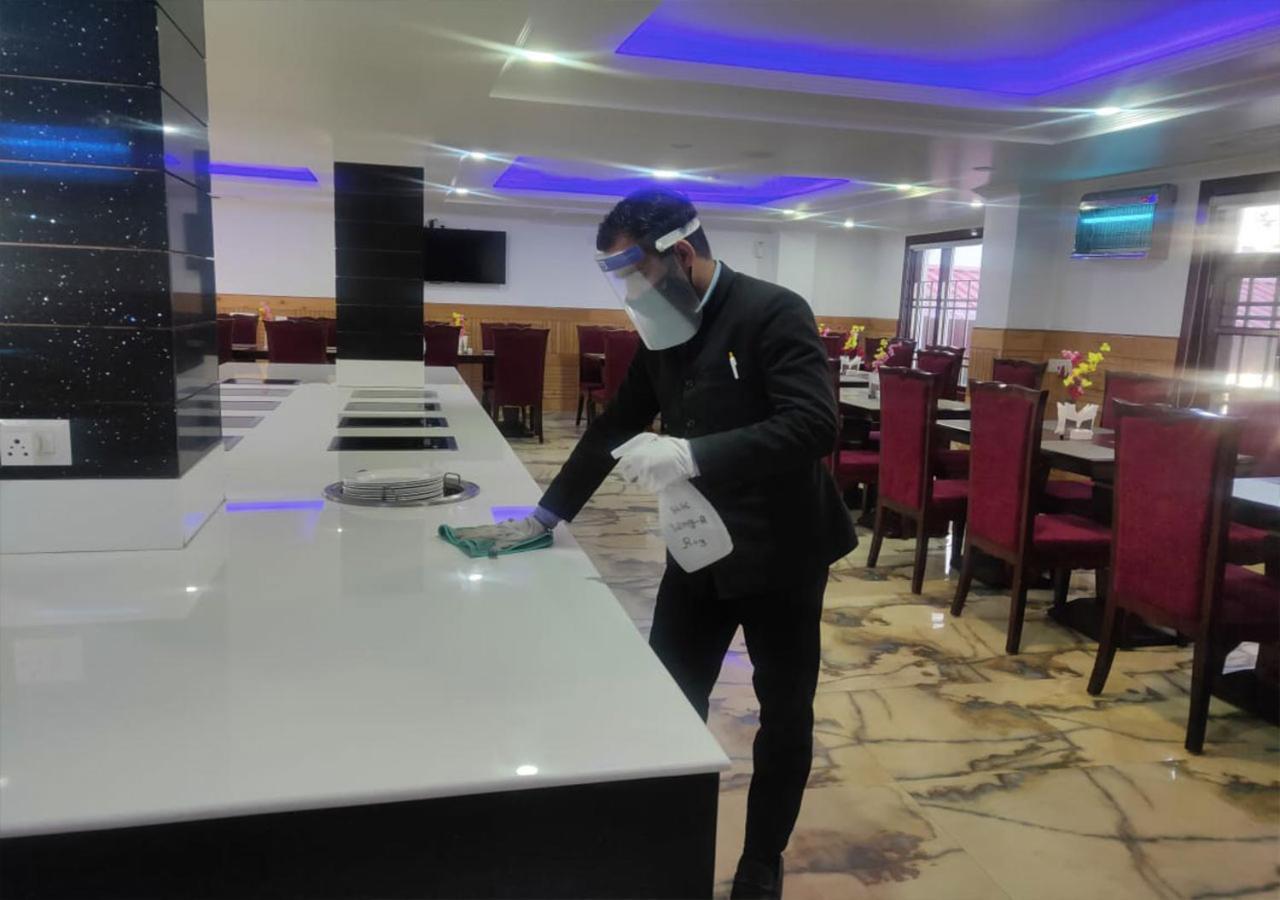 Hotel White Grand Shimla - In City Centre - A Centrally Ac Hotel Exterior photo