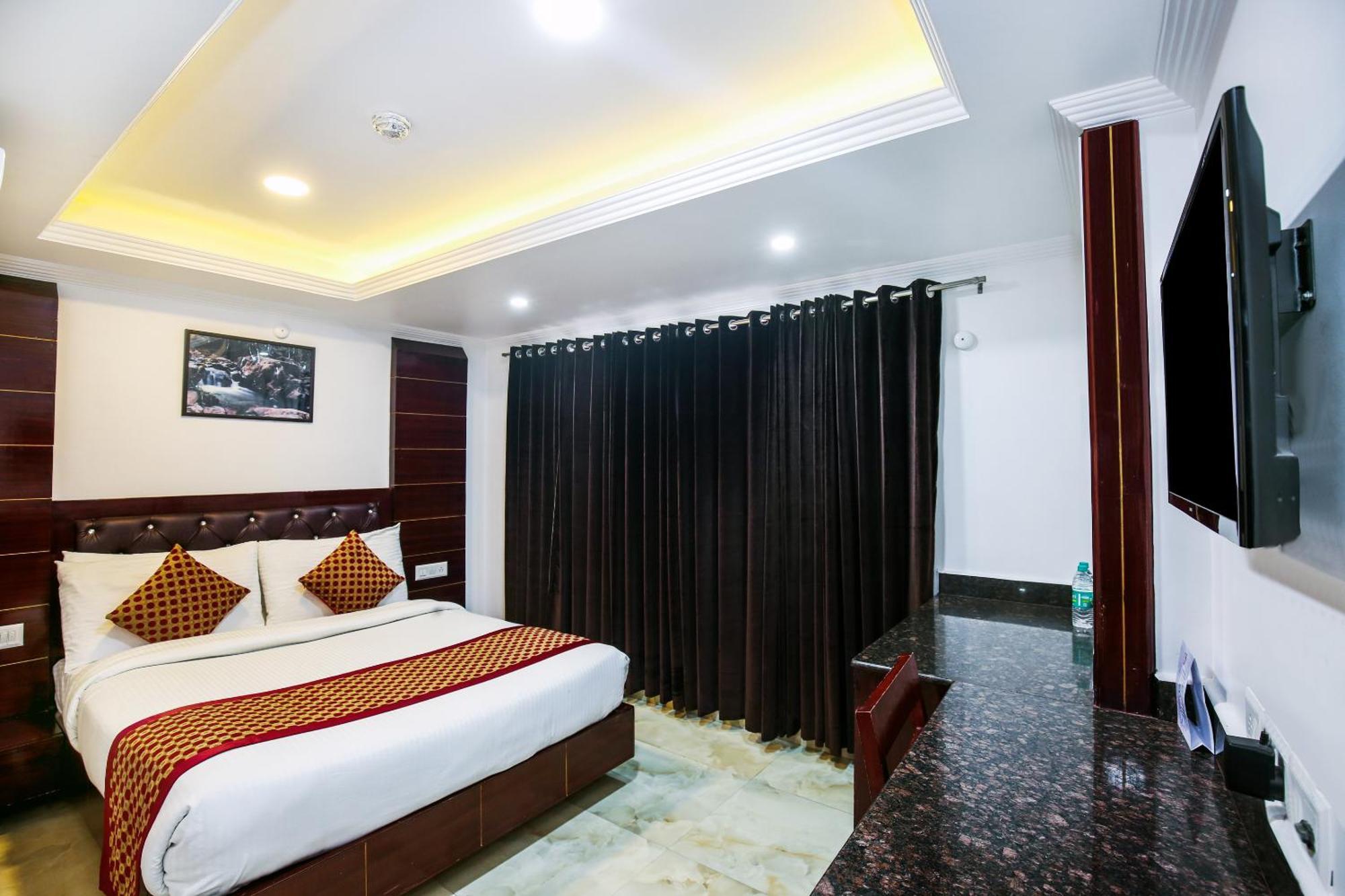 Hotel White Grand Shimla - In City Centre - A Centrally Ac Hotel Exterior photo