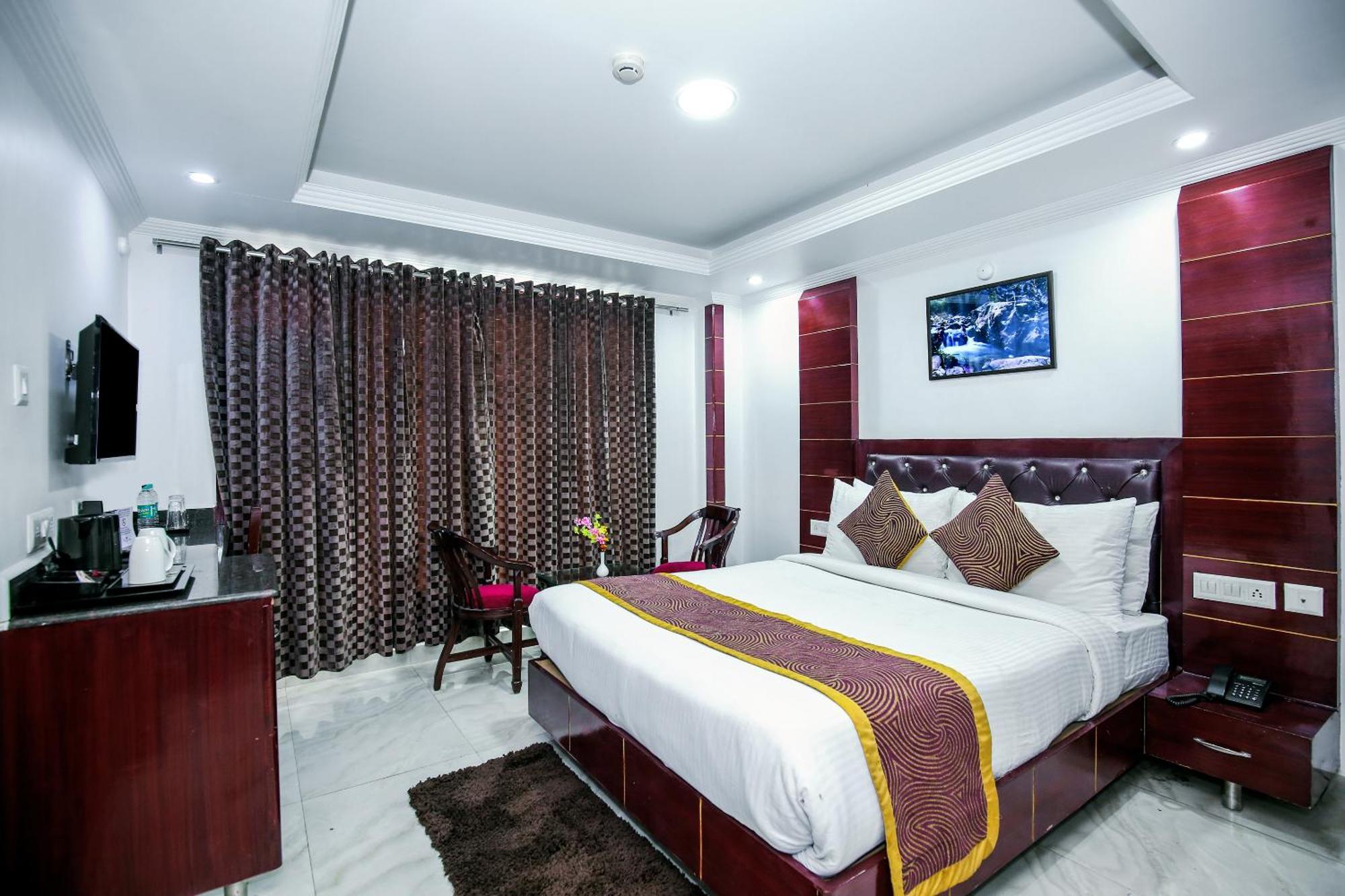 Hotel White Grand Shimla - In City Centre - A Centrally Ac Hotel Exterior photo