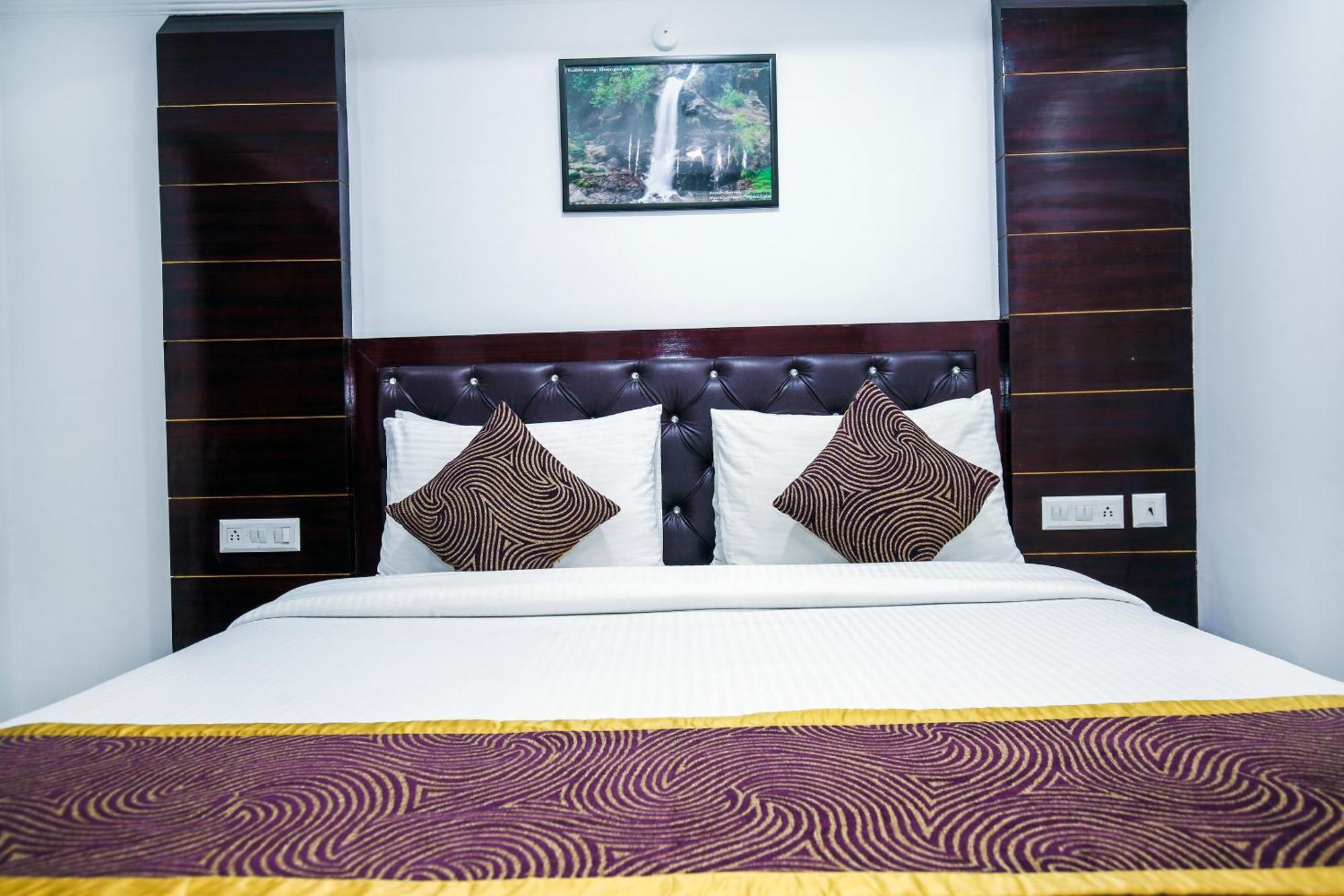 Hotel White Grand Shimla - In City Centre - A Centrally Ac Hotel Exterior photo