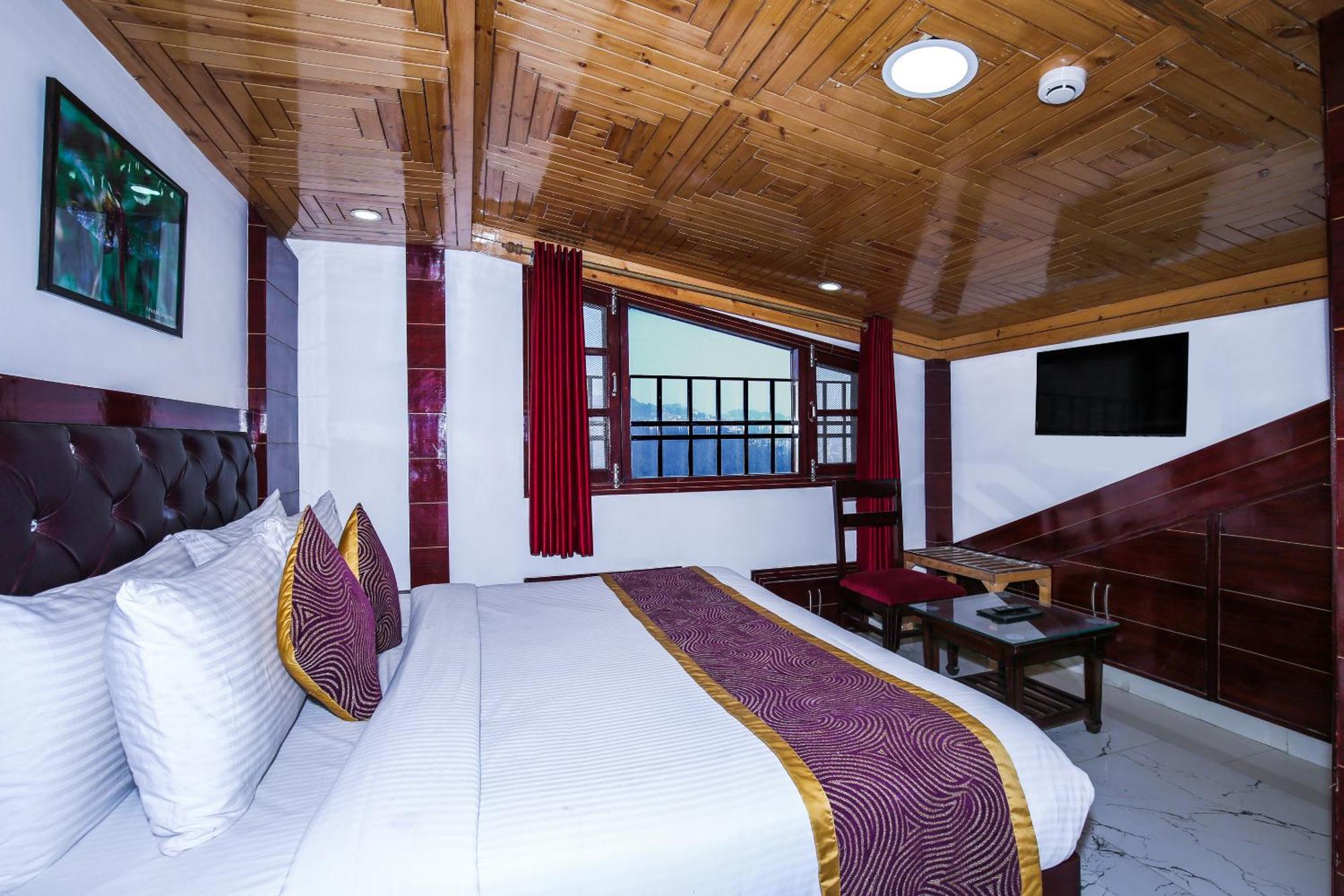 Hotel White Grand Shimla - In City Centre - A Centrally Ac Hotel Exterior photo